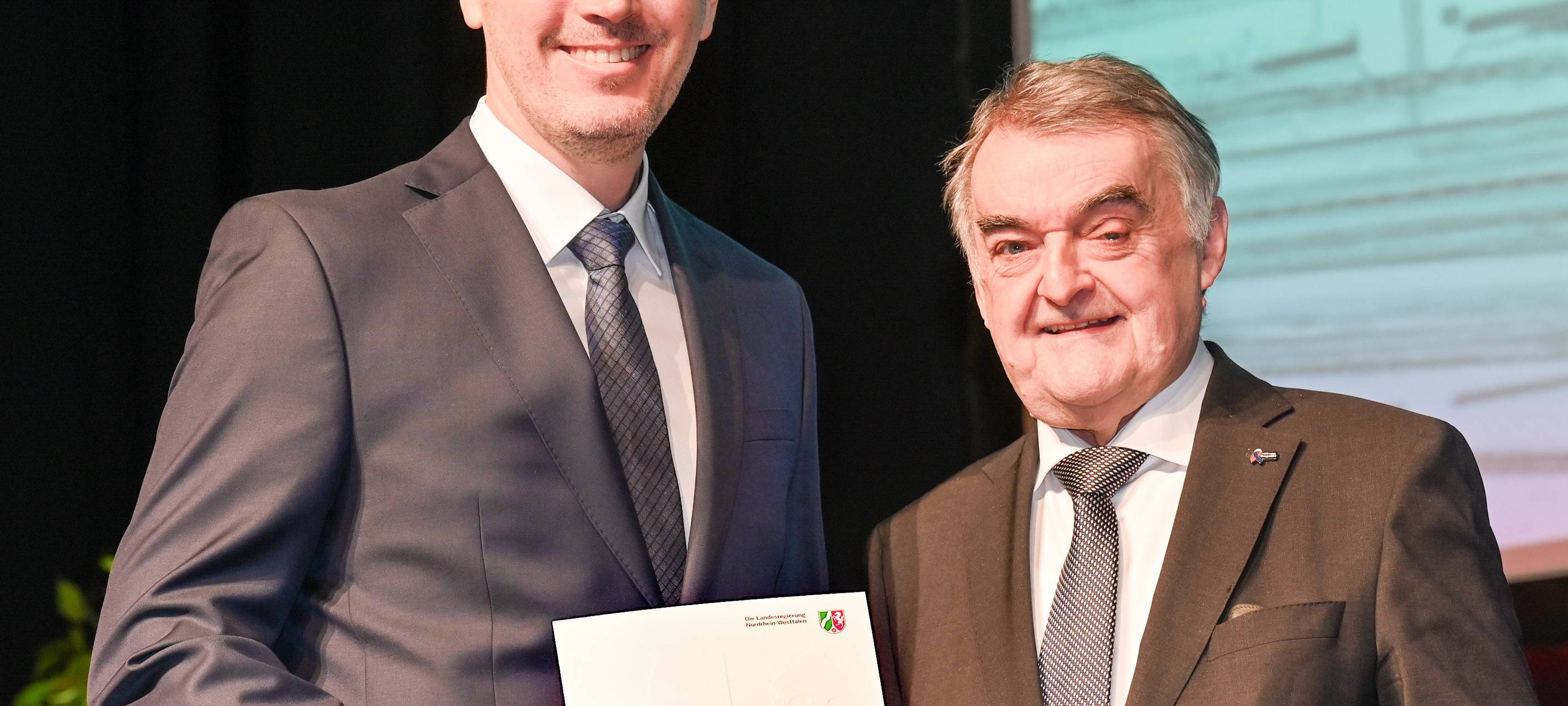 Polizeipräsident: BVB-Fan, aber "Bock auf die Stadt"