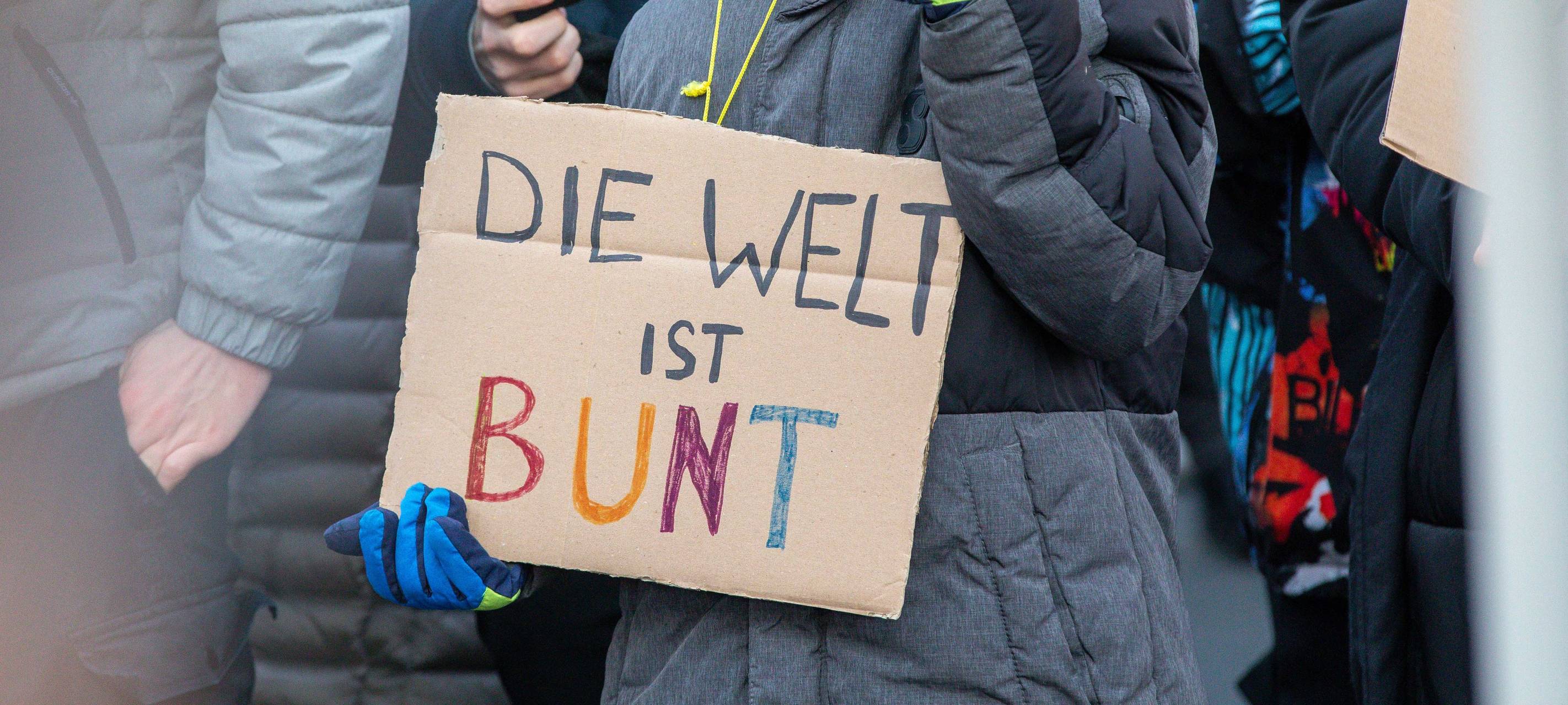 Gelsenkirchener demonstrieren für Demokratie