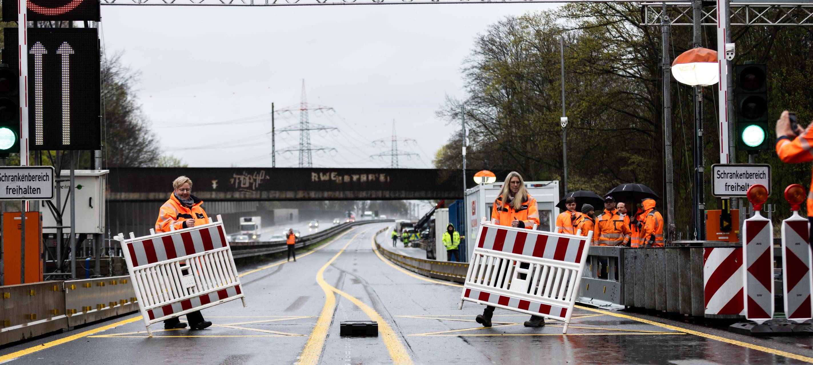 Erstmals Zahlen: So oft senkt sich die A42-Schranke