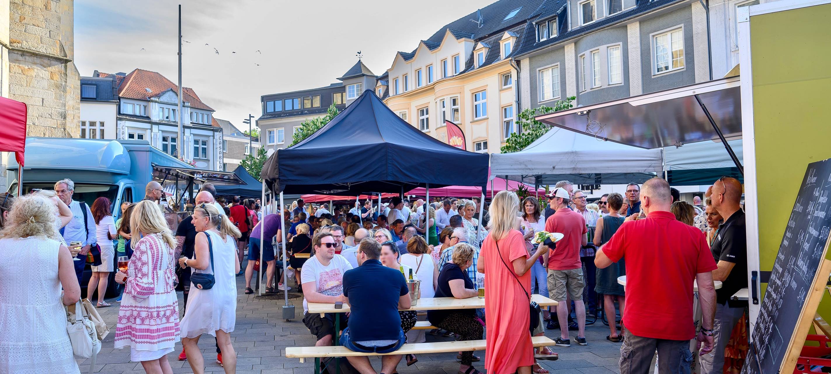 10 Jahre Feierabendmarkt in Gelsenkirchen-Buer