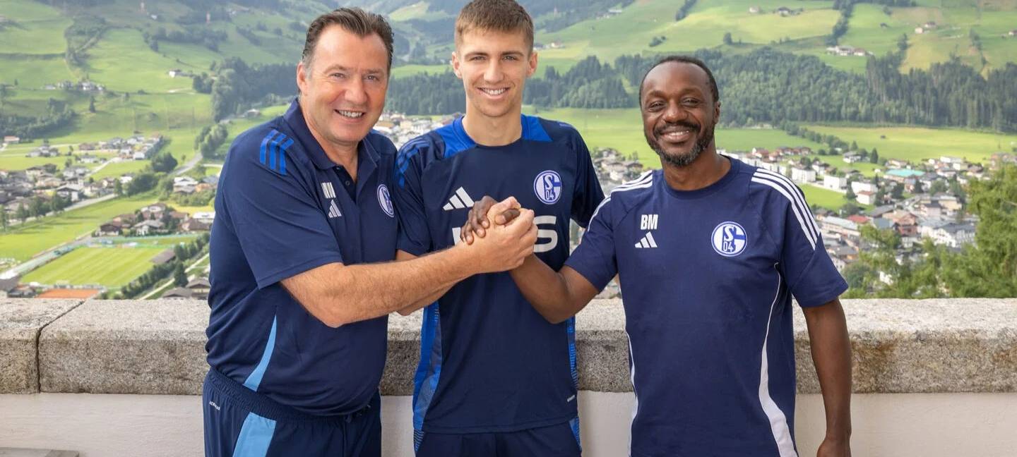 Verstärkung für die Schalker Abwehr