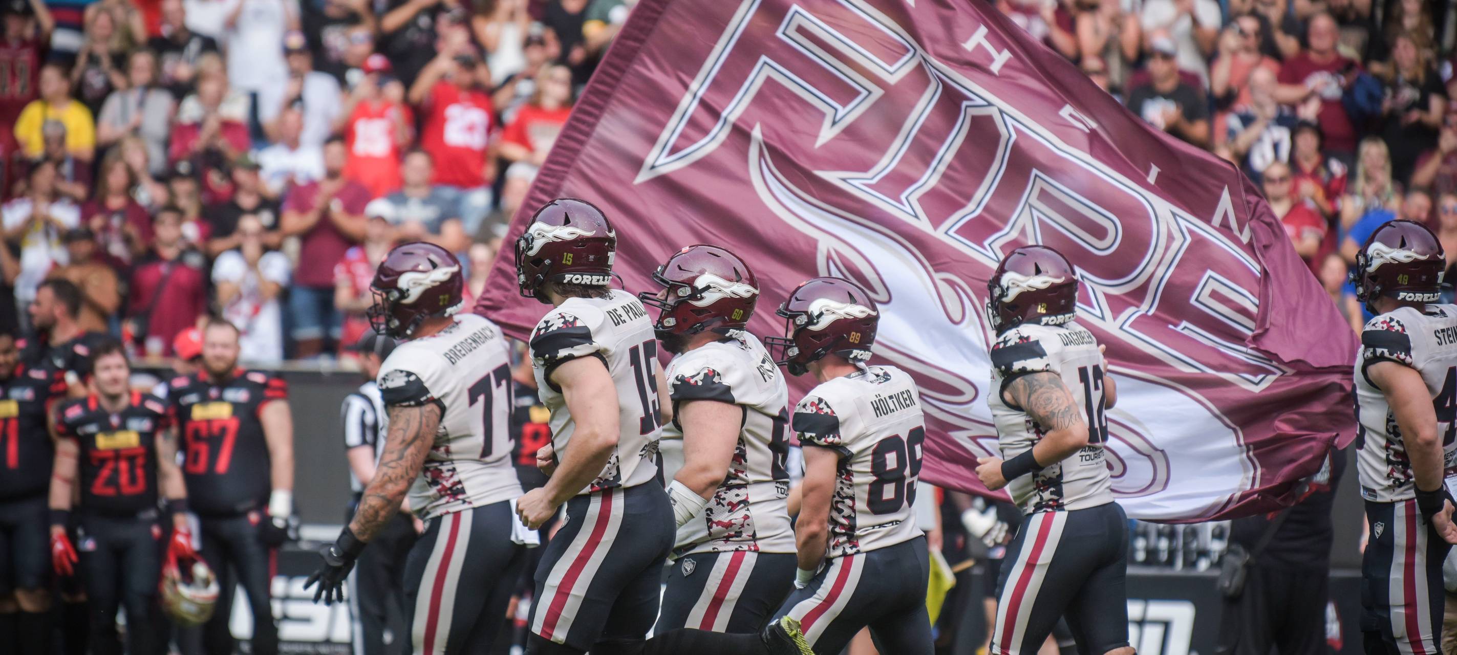 Sporthighlight in Gelsenkirchen: Football auf Schalke