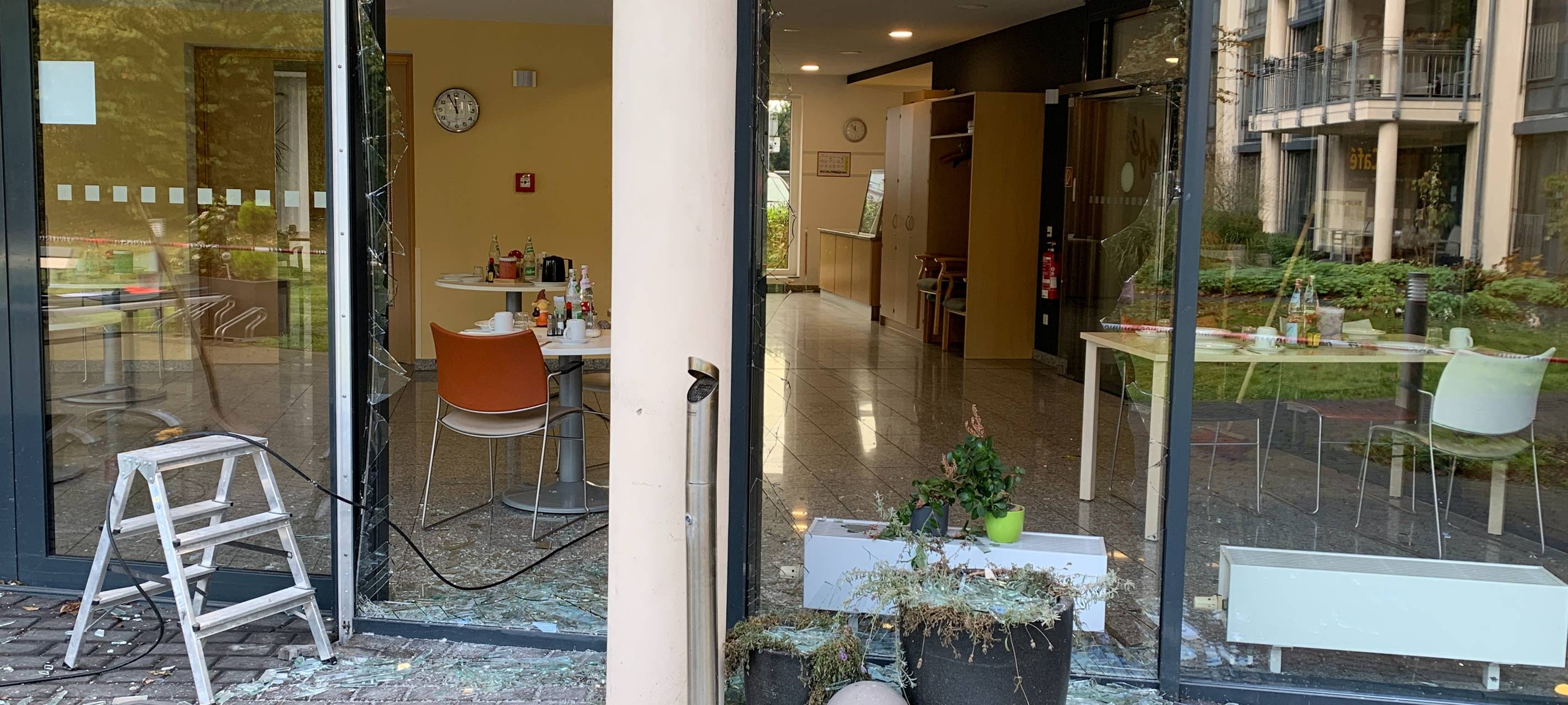 Schäden durch Bombensprengung in Bottrop-Welheim