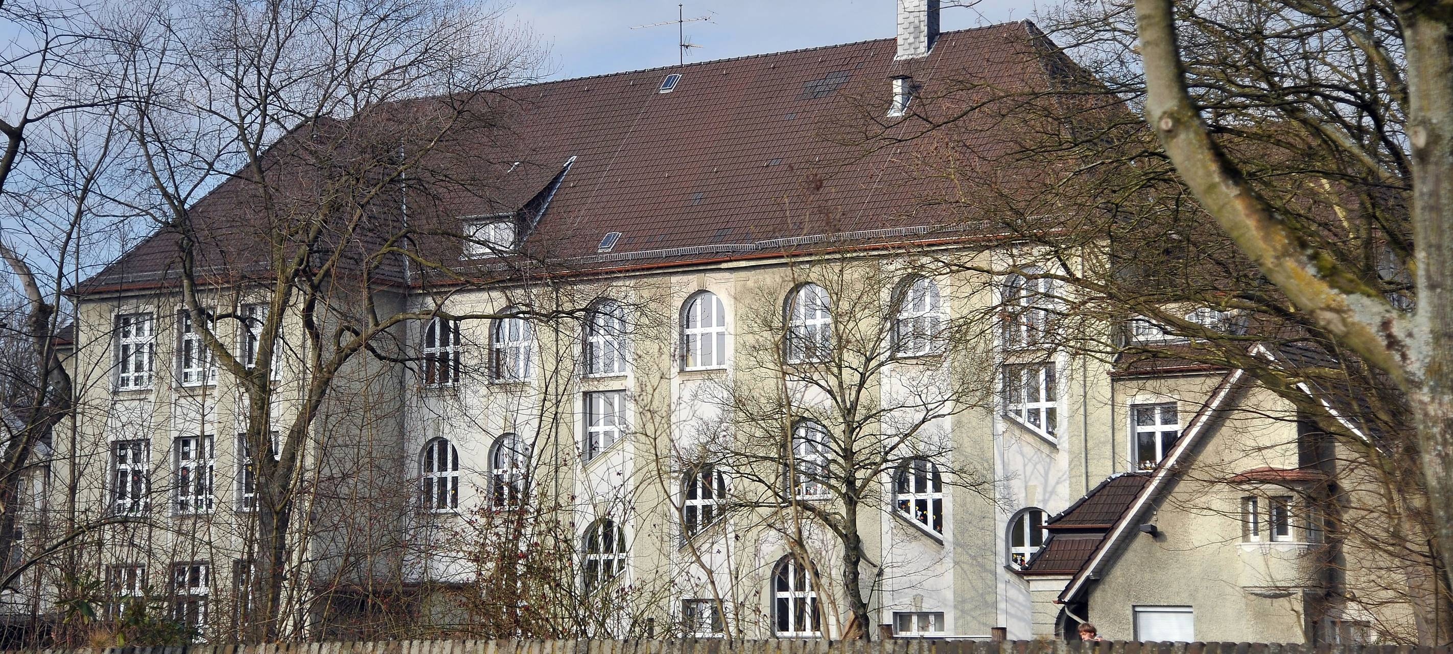 Grundschule Marschallstraße wegen Asbest geschlossen