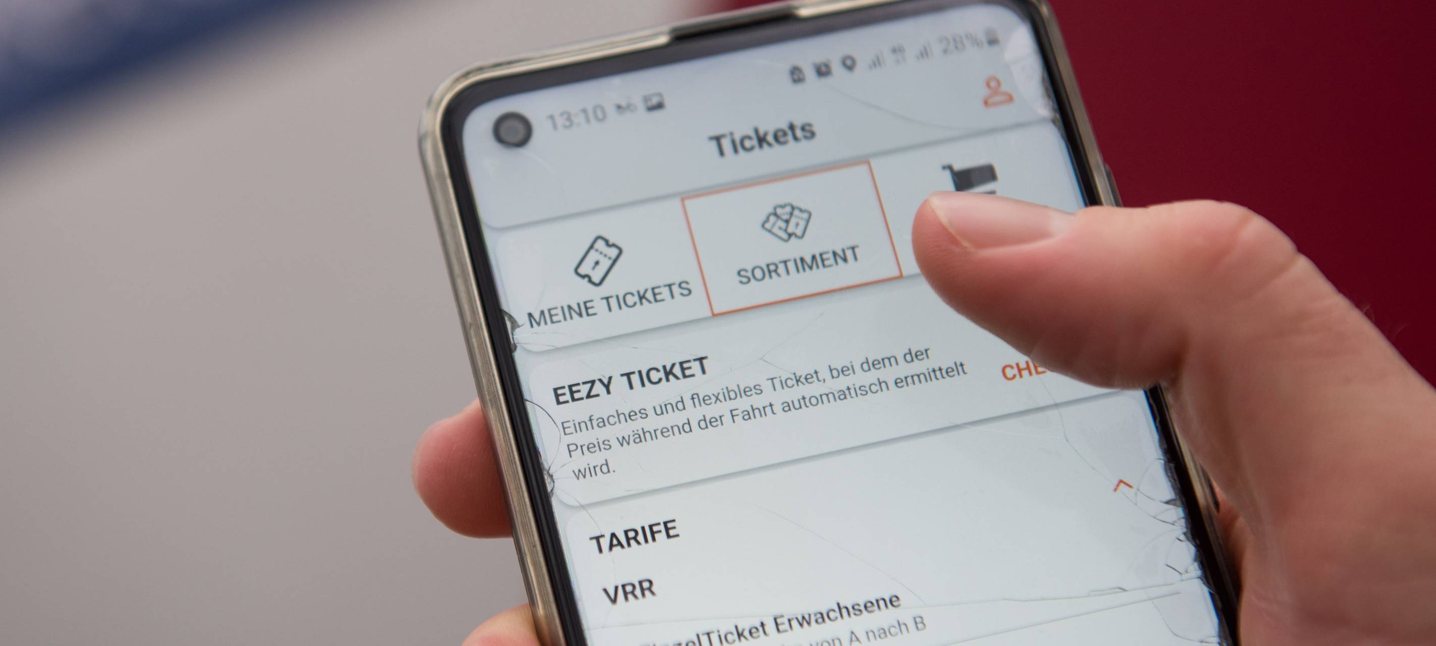 VRR: Zwei Personen können ab heute mit einem Ticket fahren