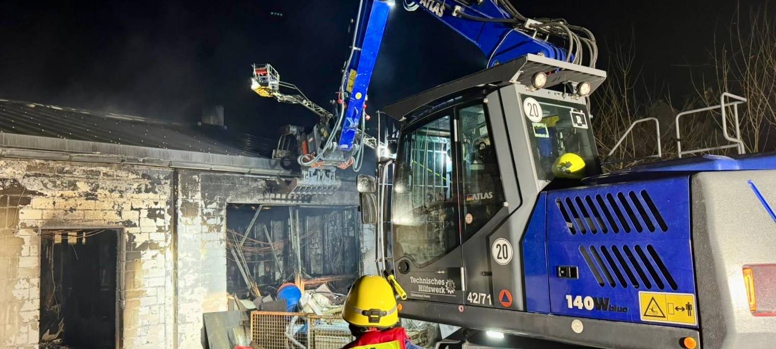 Feuer und viel Rauch in Gelsenkirchen - NINA-Warnung