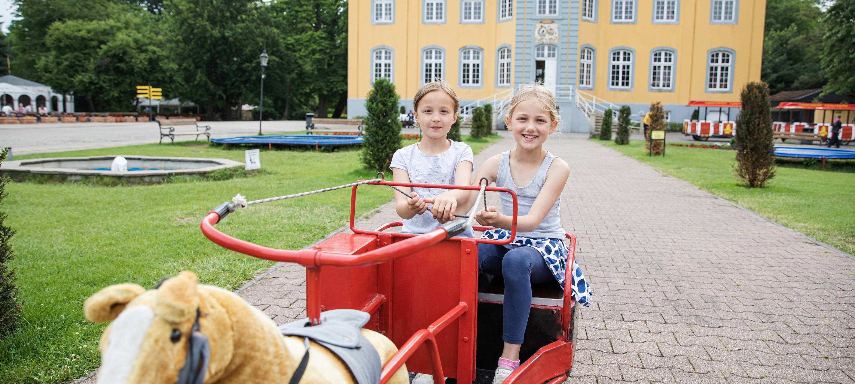 Bottrop: Saisonstart im Freizeitpark Schloss Beck