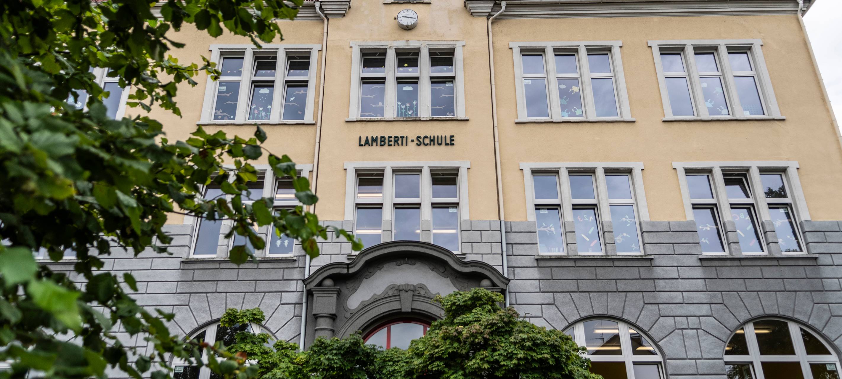 Gladbecker Lambertischule bleibt nach Brand heute noch zu