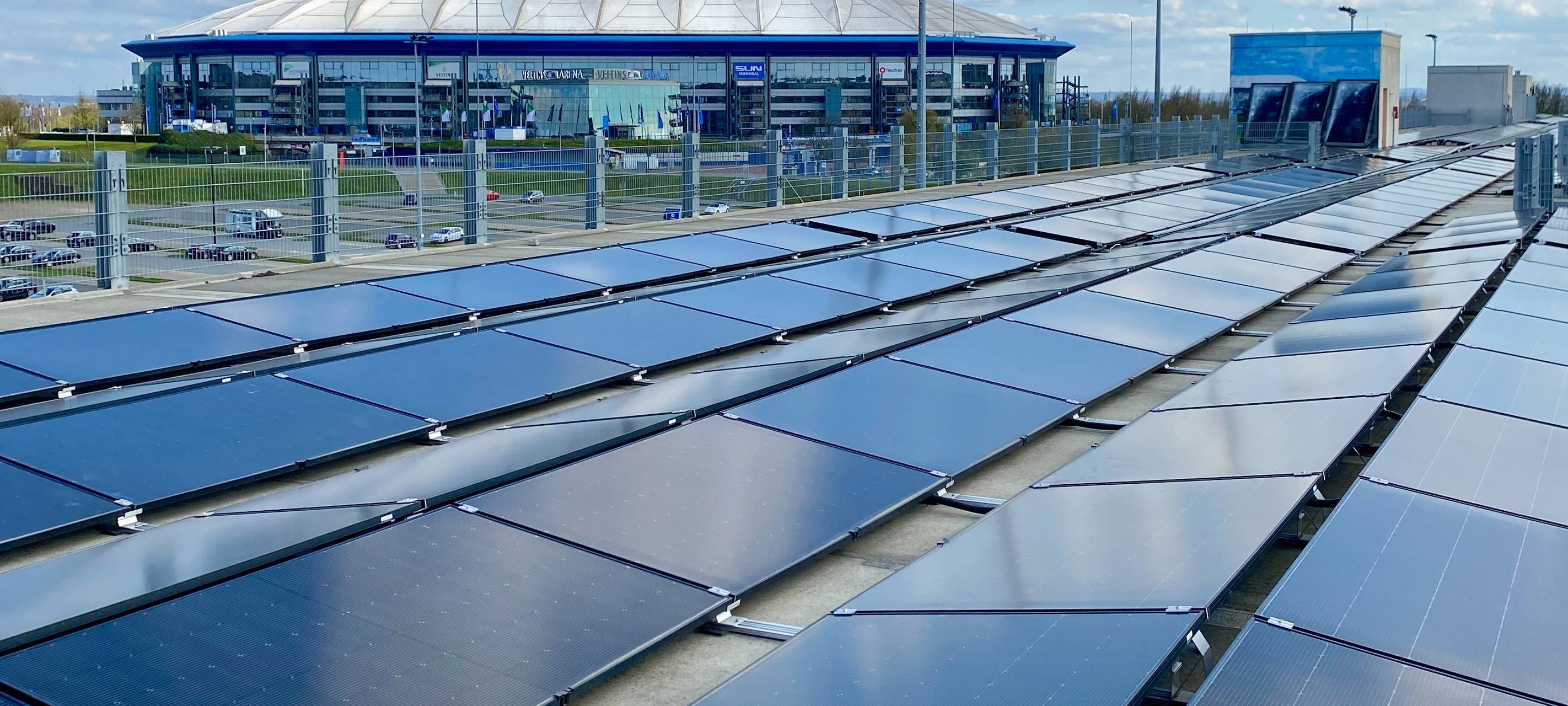 Schalke: PV-Anlage deckt Großteil des Strombedarfs