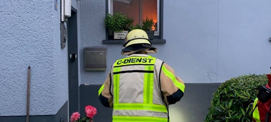 Gladbecker Feuerwehr löscht zwei Brände in Wohnhäusern