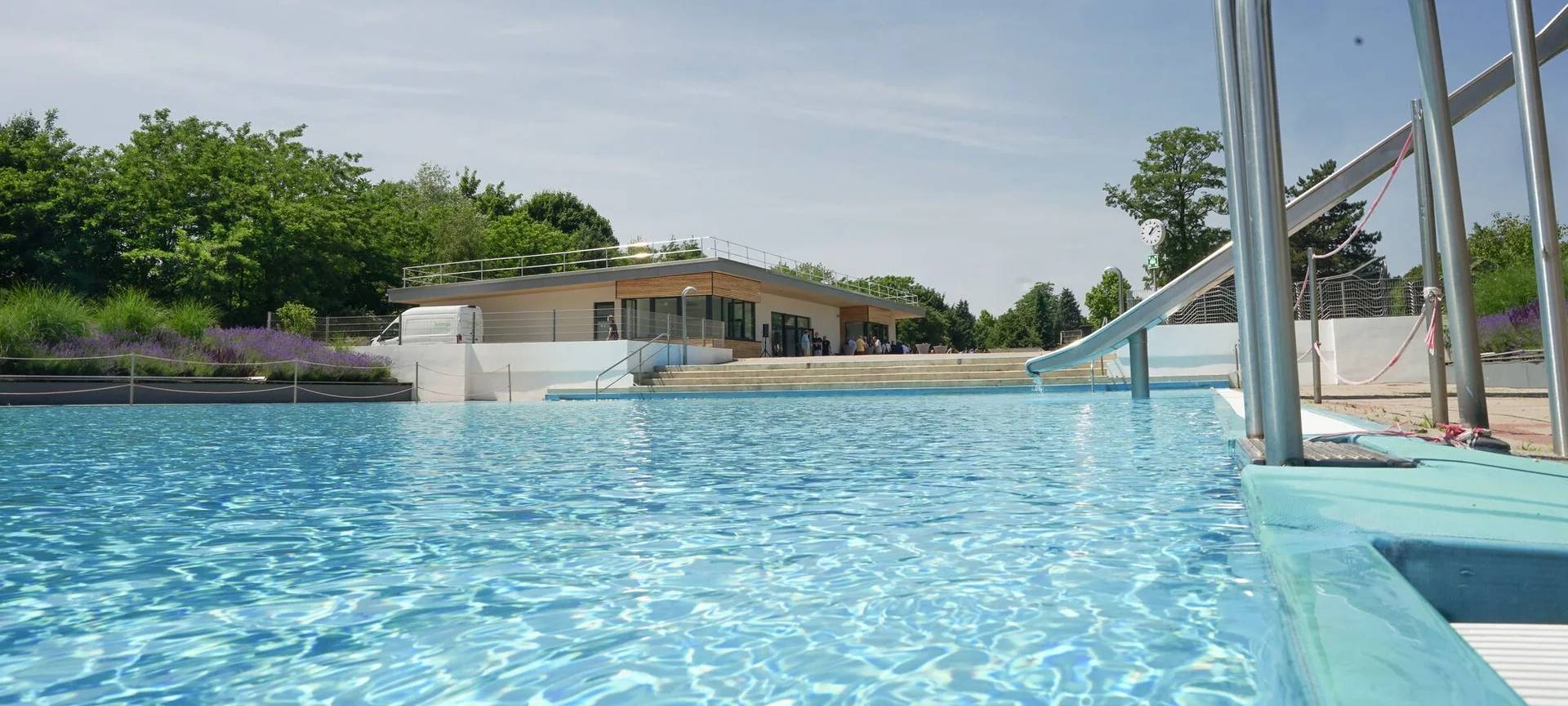 Rohrbruch im Bottroper Stenkhoffbad