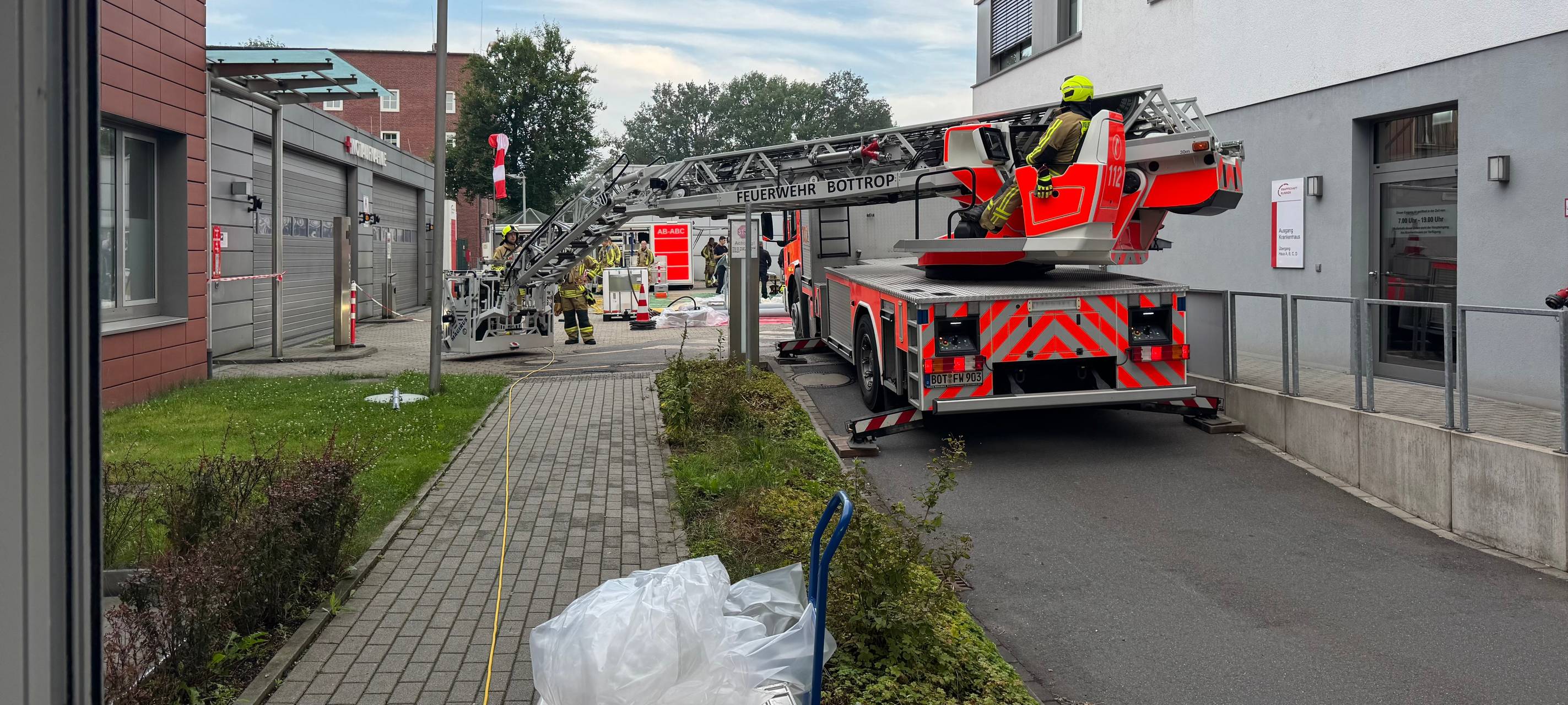 Bottrop: Kühlschrank löst Feuerwehreinsatz aus