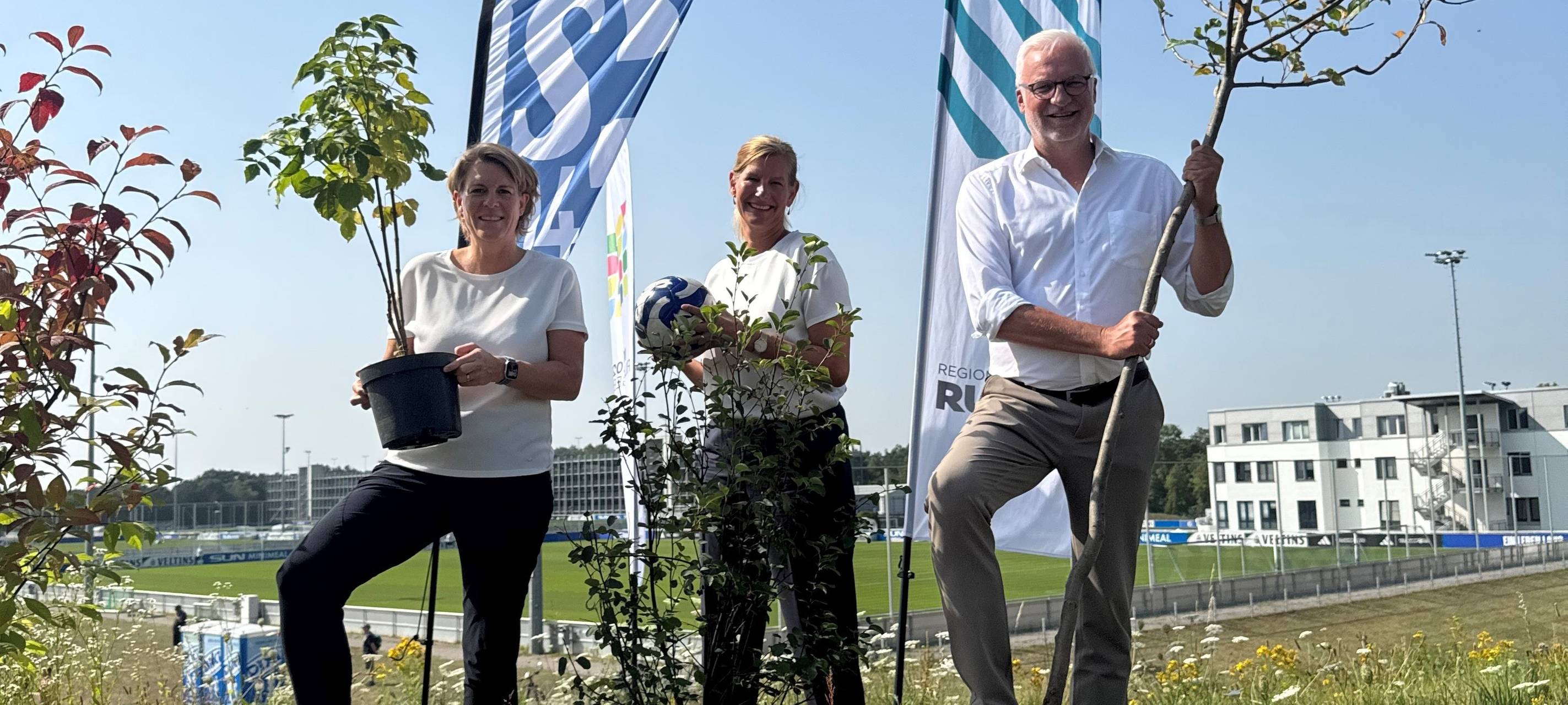 Schalke unterstützt „Klimabäume“-Aktion