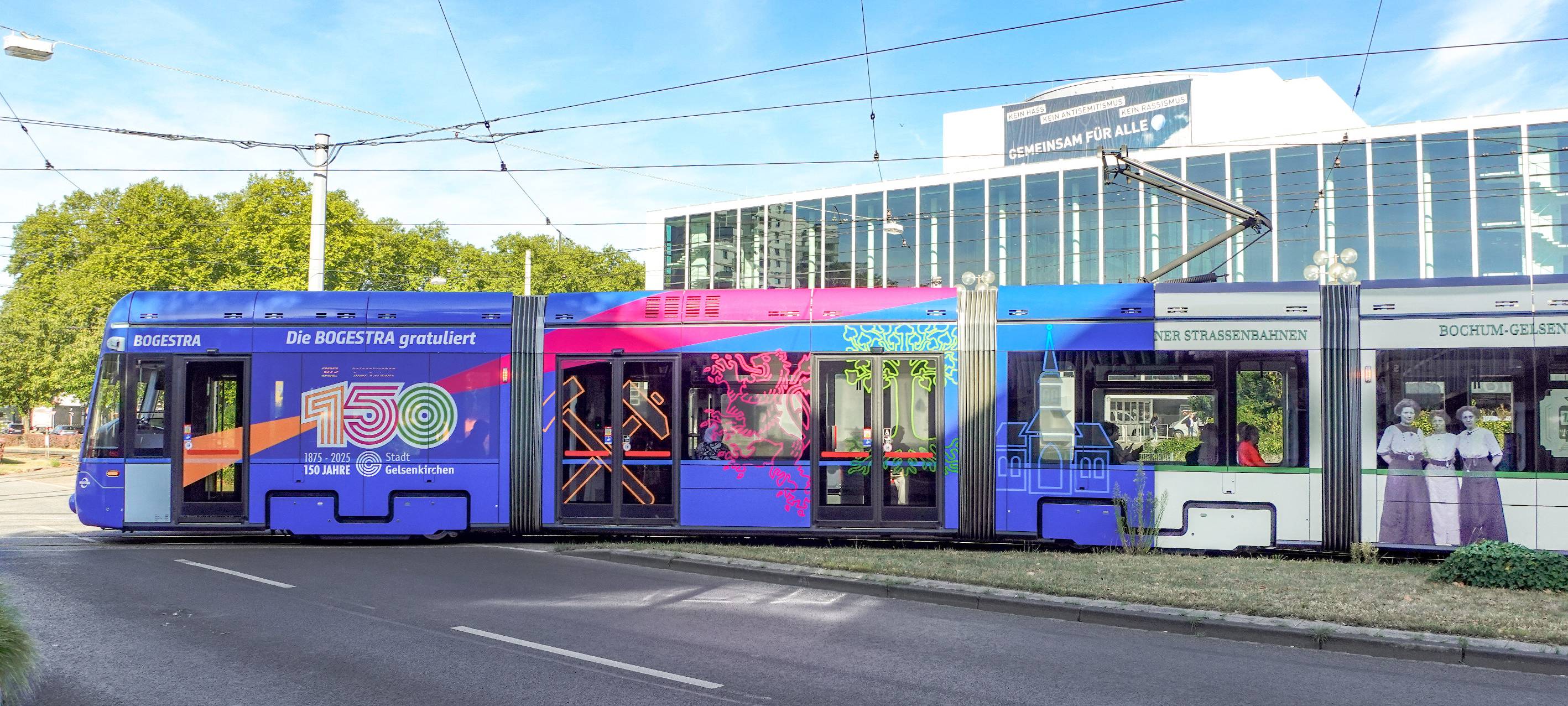 Jubiläums-Straßenbahn in Gelsenkirchen unterwegs