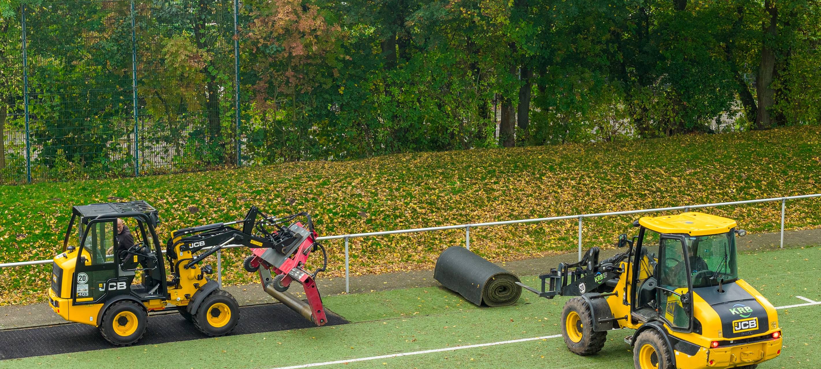Neuer Kunstrasen für Bezirkssportanlage Oststraße in Erle