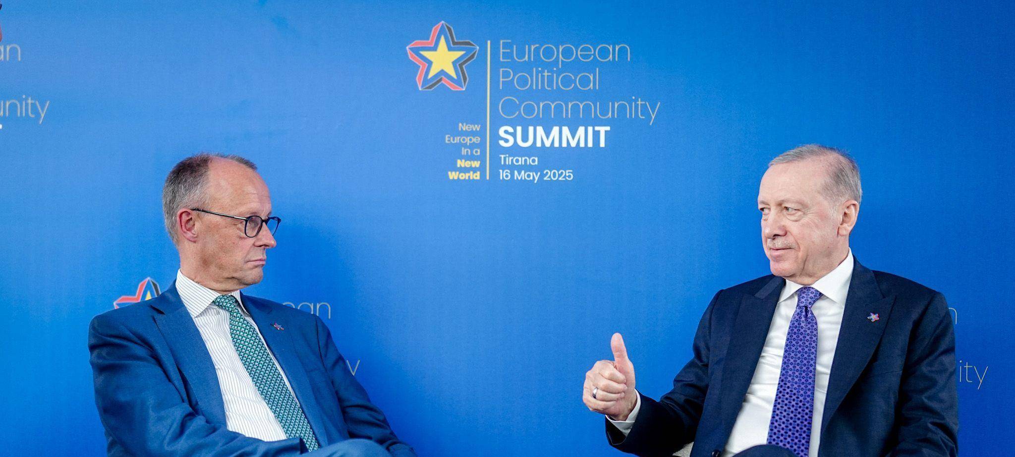 Gipfeltreffen der Europäischen Politischen Gemeinschaft