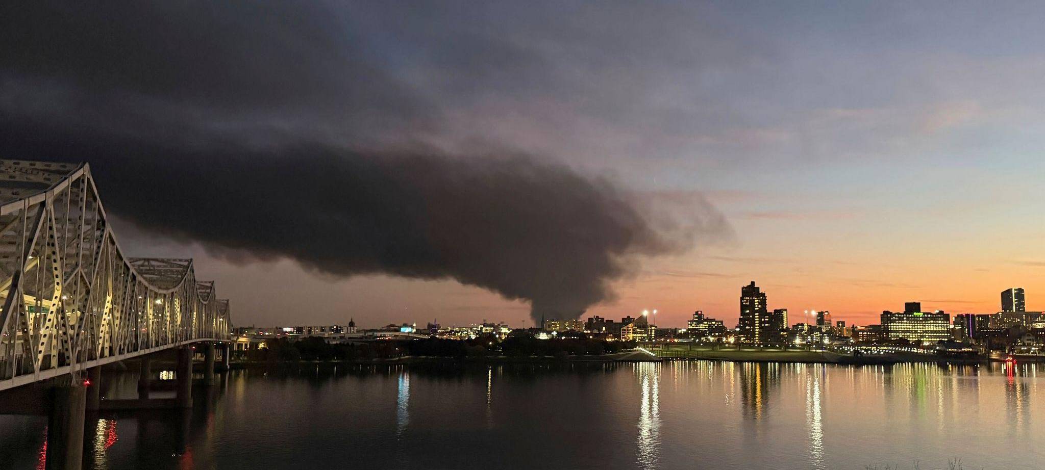 Flugzeugabsturz Louisville USA