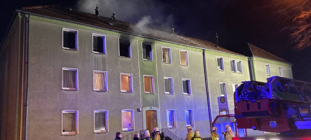 Gladbeck: Wohnungsbrand mit Menschenleben in Gefahr
