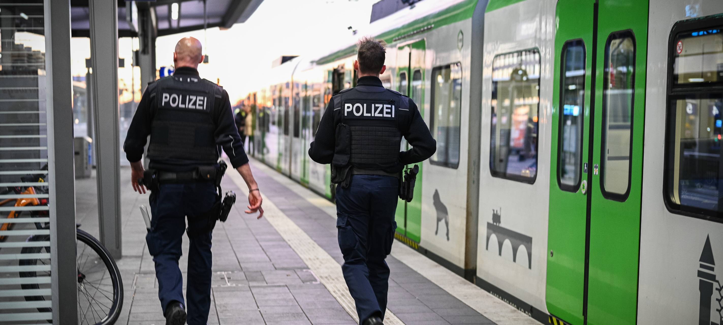 Polizei-Schwerpunktaktion am Gelsenkirchener Hauptbahnhof