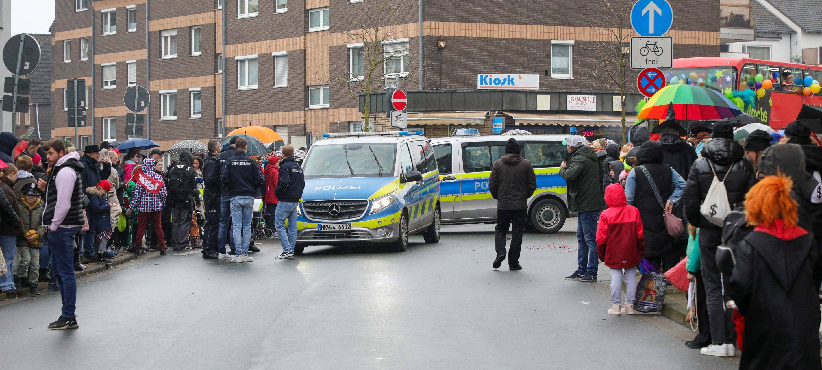 Bottrop: Rosenmontagszug sorgt für Sperrungen