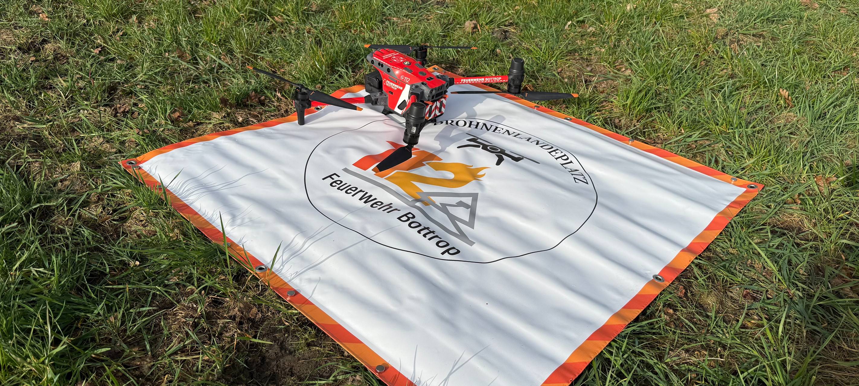 Feuerwehr Bottrop: Erfolgreiche Waldbrandübung mit Drohnen