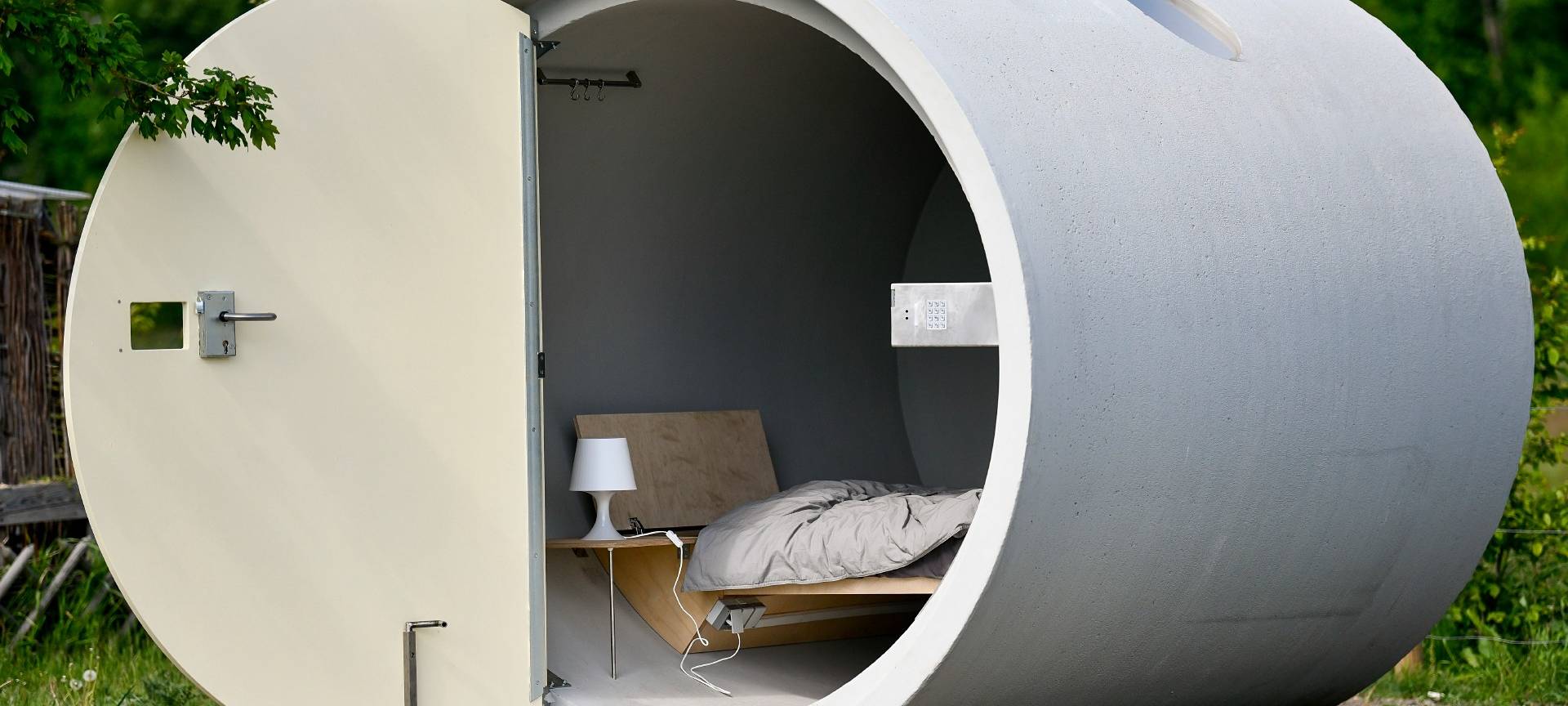 Buchungen für das Bottroper Röhrenhotel starten