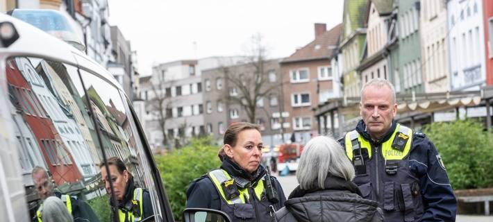 Mobile Wache der Polizei Recklinghausen in Marl-Hüls; Quelle: Polizei Recklinghausen