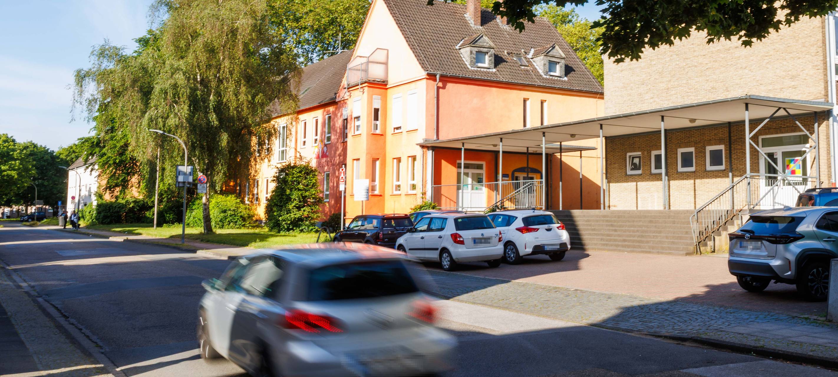 Bottrop: Verkehr vor der Schillerschule soll sicherer werden