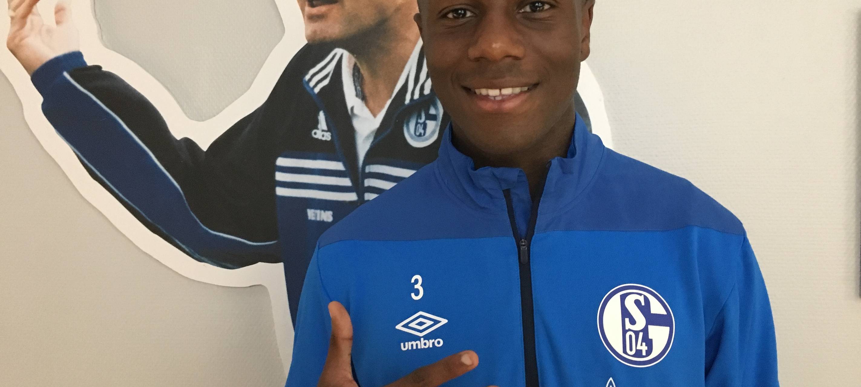 Schalke: Mendyl und Insua ausgeliehen