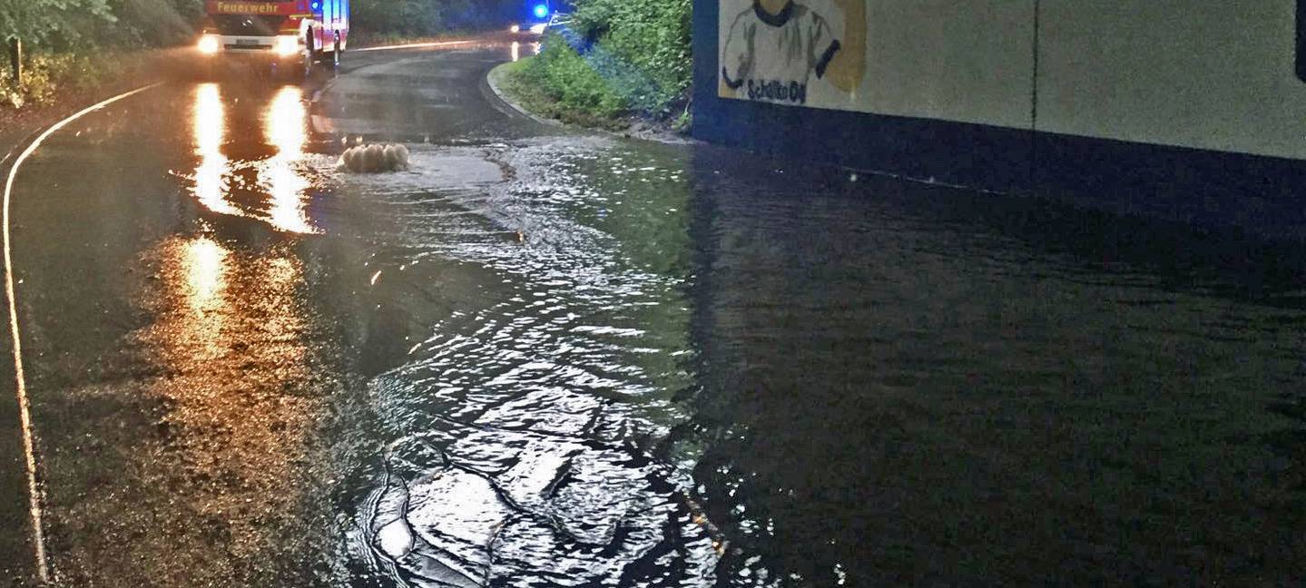 Eine vollgelaufene Unterführung in Gelsenkirchen