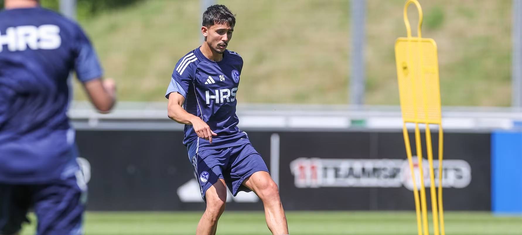 Hamache verlässt Schalke – Wechsel in die Niederlande