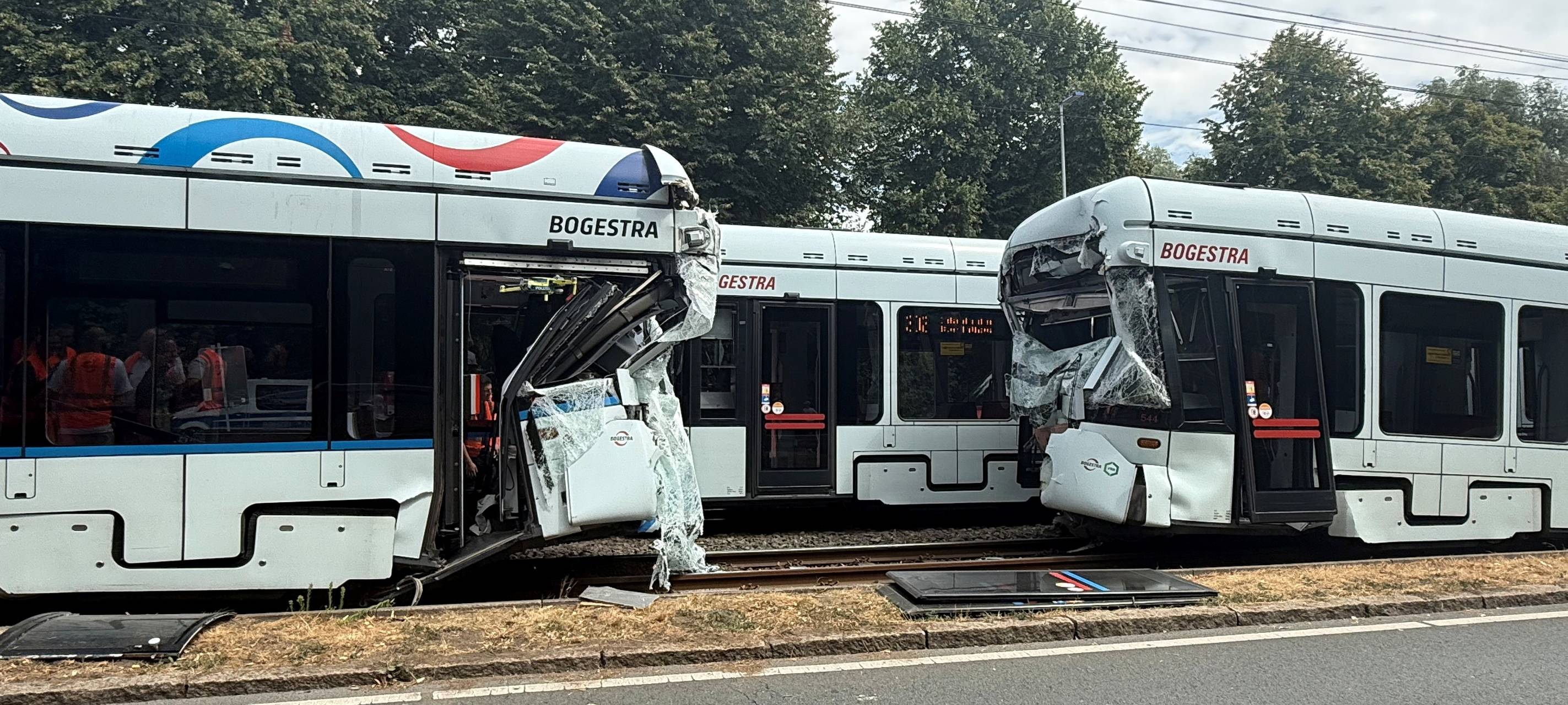 Schwerer Straßenbahnunfall auf der Kurt-Schumacher-Straße