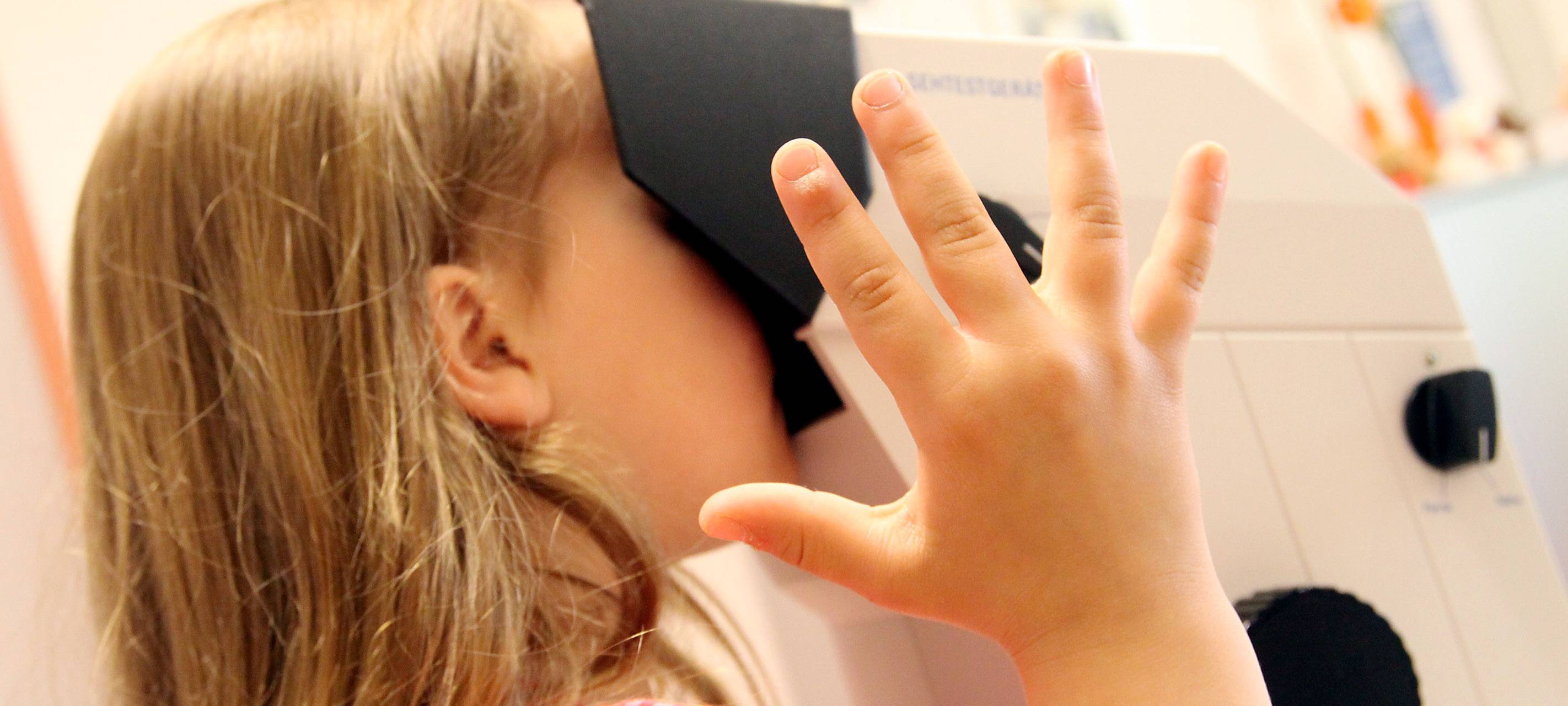 AOK rät zum Sehtest für Kinder vor dem Schulstart