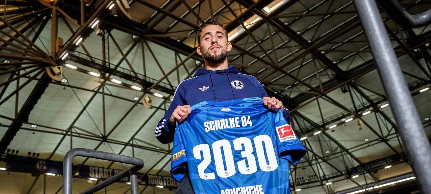 Aouchiche bleibt bis 2030 auf Schalke