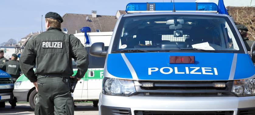 Gelsenkirchen: Unbekannte stürmen Vereinsheim