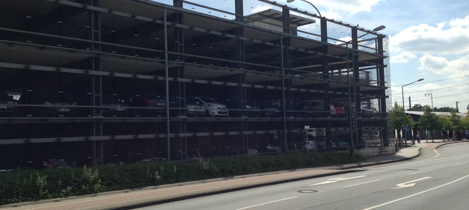 Bottrop: Bedrohung im Parkhaus am Hauptbahnhof