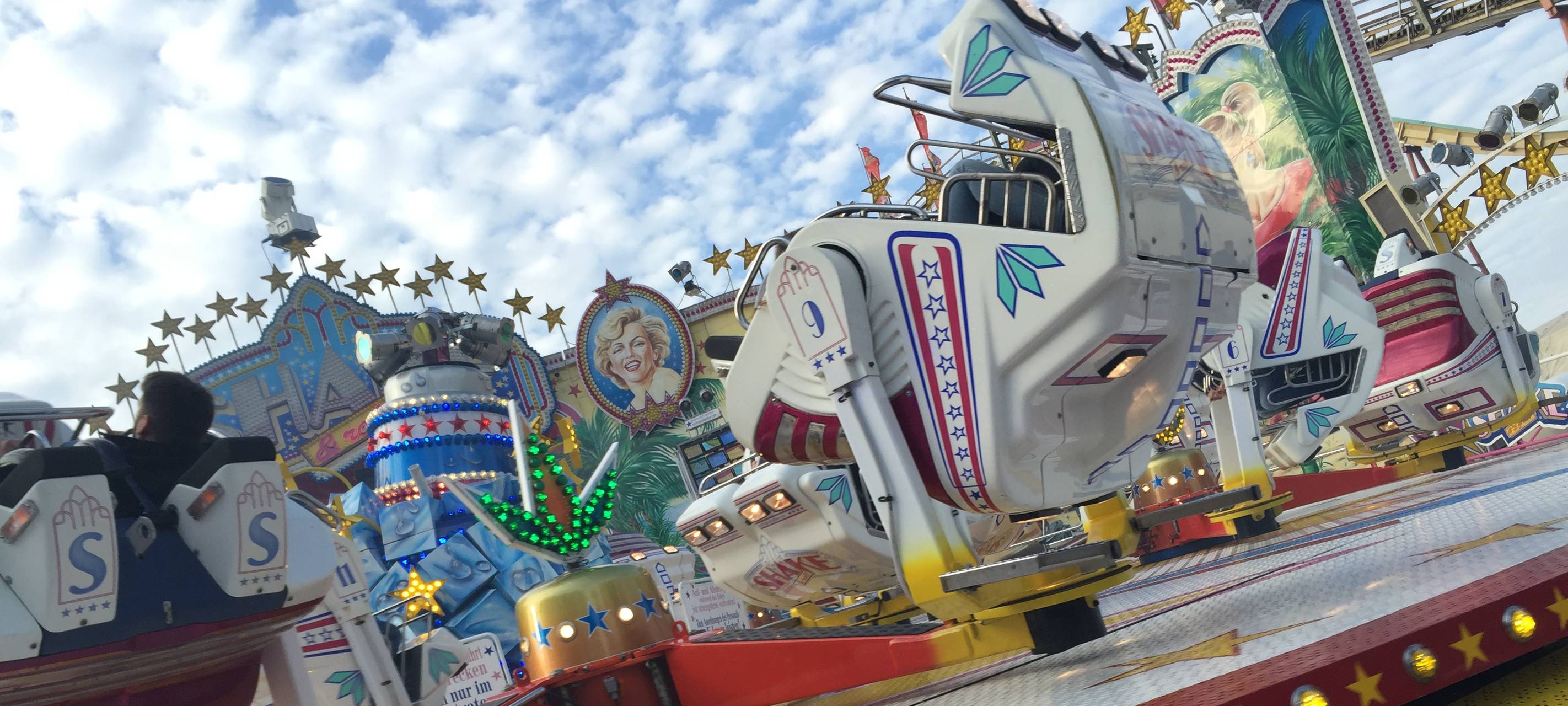 Aufbau der Bottroper Herbstkirmes startet