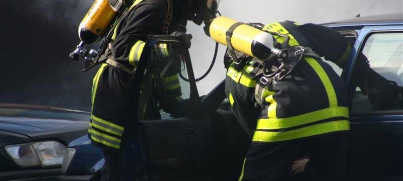 Kellerbrand: Bottroper Feuerwehr rettet Mieter