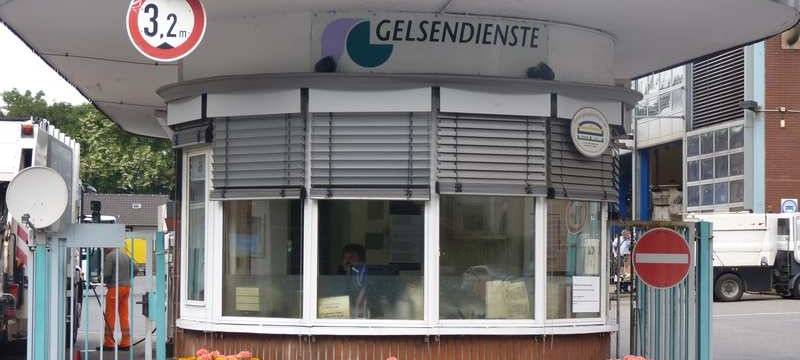 Einfahrt Gelsendienste Buer mit Schild der Gelsendienste
