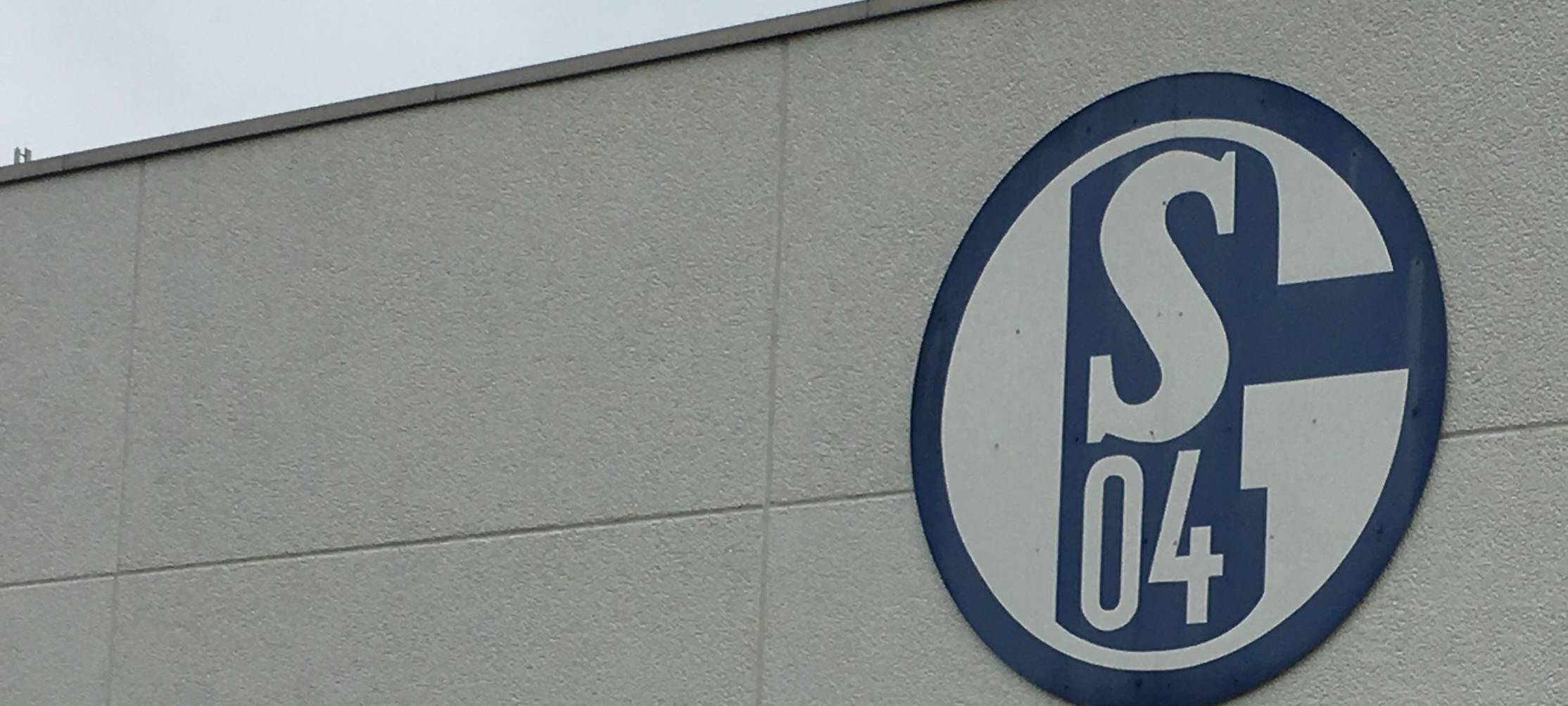 Schalke plant sportlich kleiner