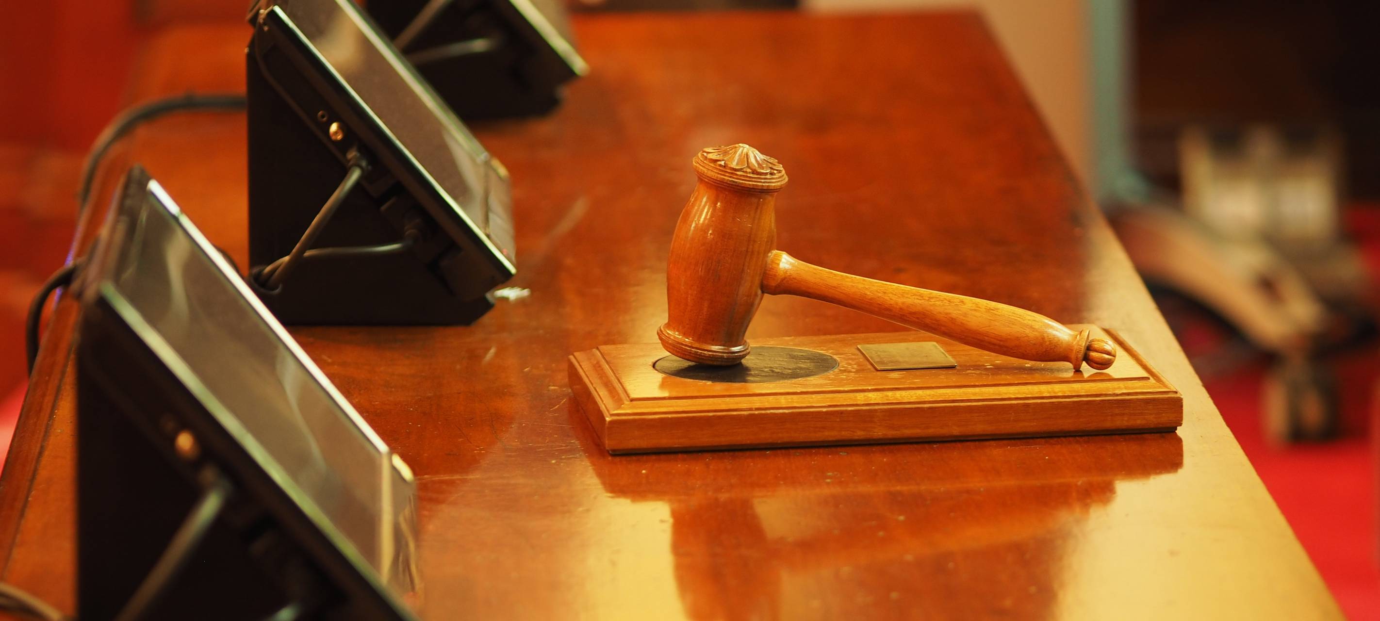 Gelsenkirchen: Als Rentner jahrelang Gehalt kassiert - Ex-Lehrer vor Gericht