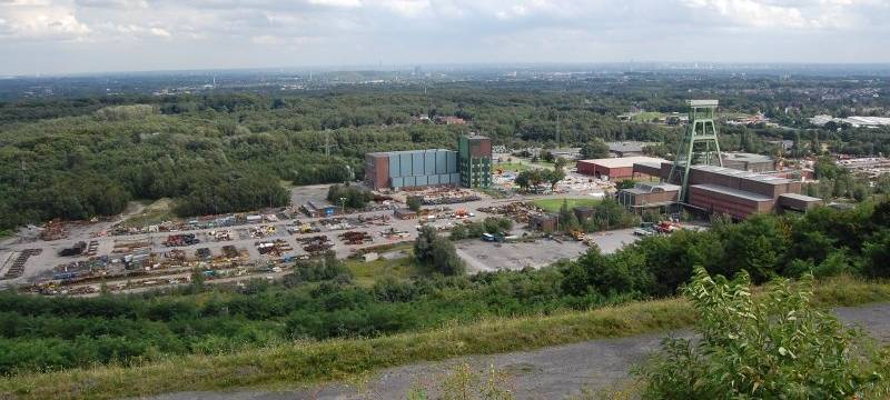 Das Bergwerk Prosper-Haniel von der Halde aus gesehen