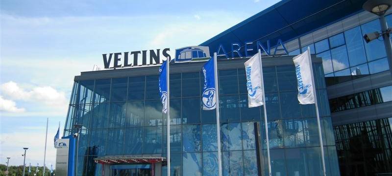 Veltins hält dem abstiegsbedrohten FC Schalke die Treue