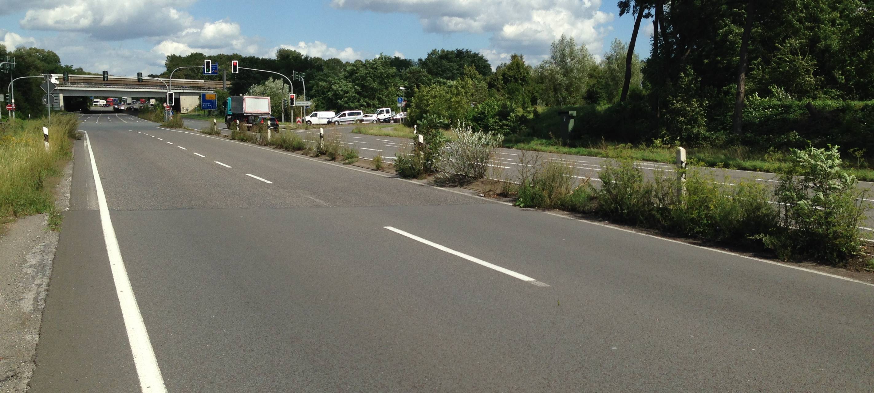 Autobahnstück Ausbau A52