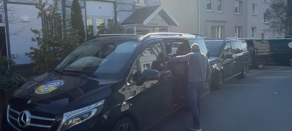 Hilfskonvoi für die Ukraine - Reportage