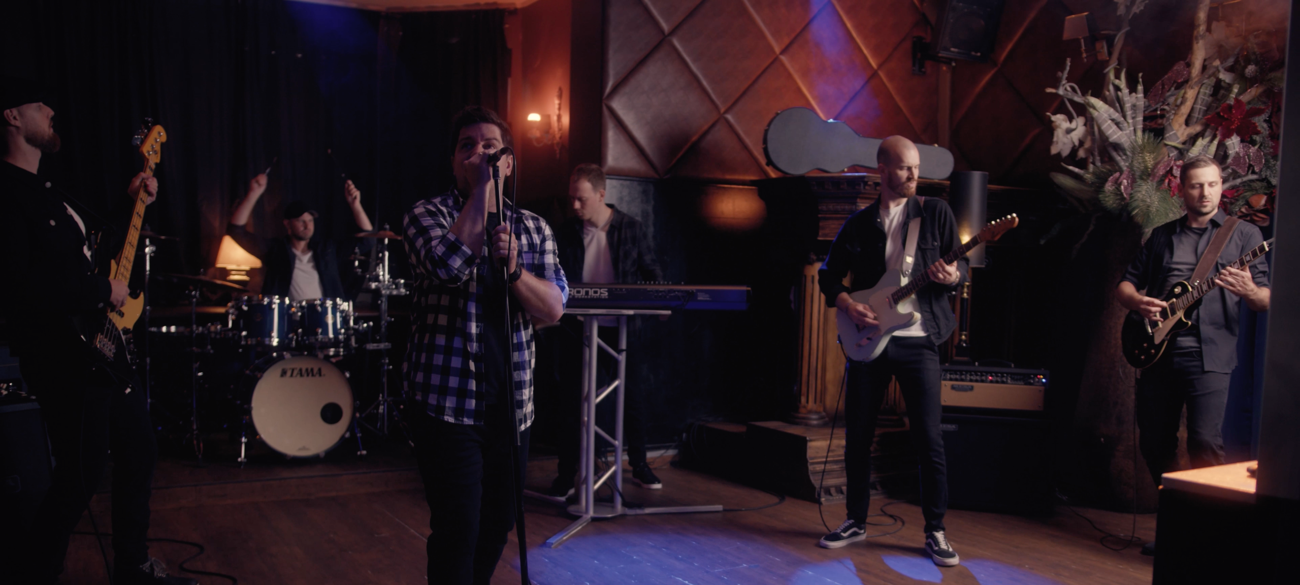 LIVEWARE - Die Rockband für die ganze Familie