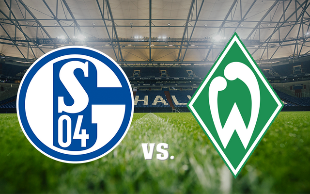 Die beiden Vereinslogos von Schalke und Werder Bremen