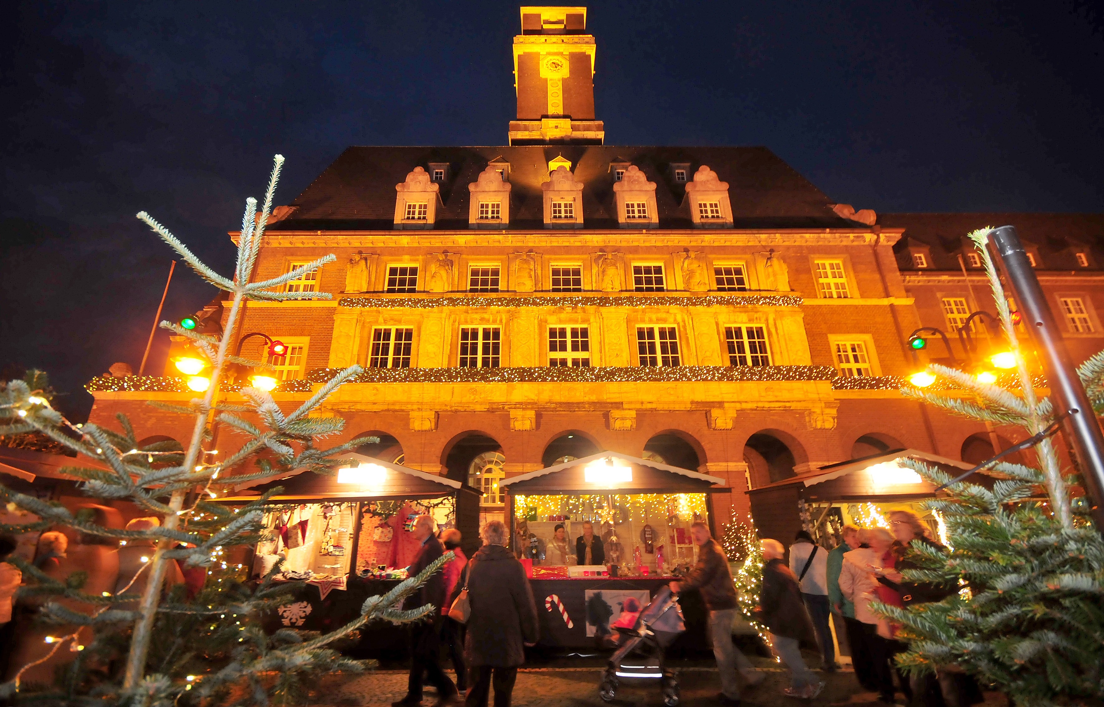 Stände auf dem Bottroper Weihnachtszauber